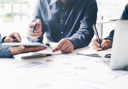 国や専門家との強い関係性を構築